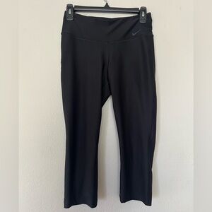 Nike Black Athletic Capri Leggings